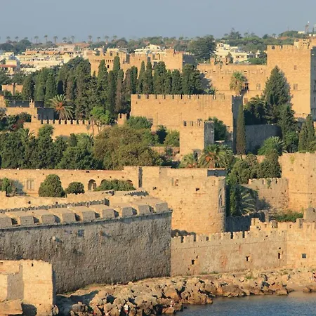 Yiannis Sokaki Detached House * Rhodes City