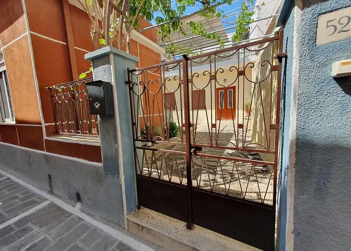 Yiannis Sokaki Detached House